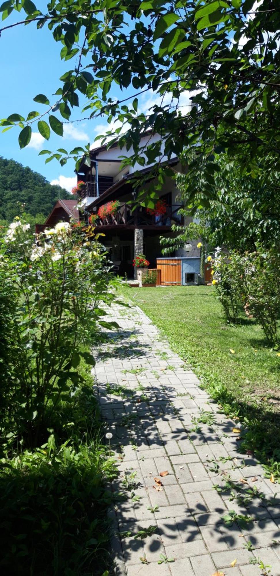 Cabana Poiana Galdei Luaran gambar